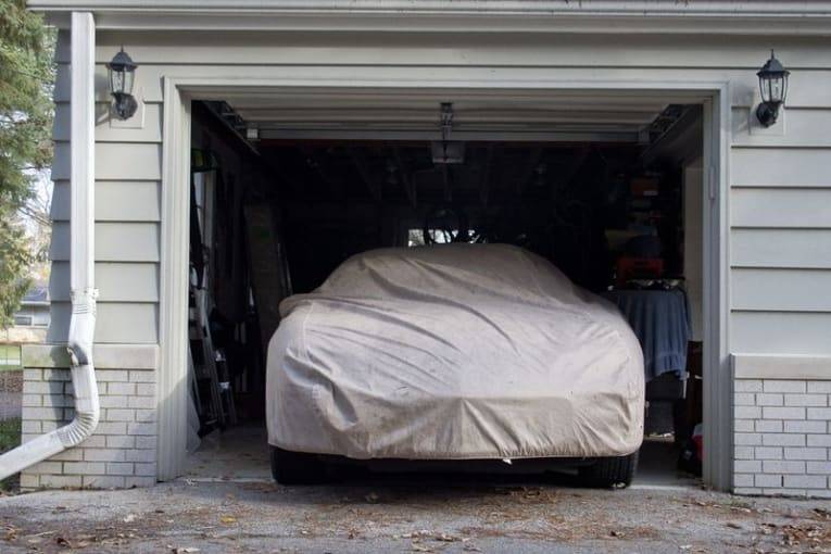 Visual guide to getting your car out of storage and ready for the road again.